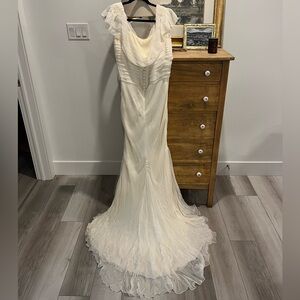 Vera Wang Wedding Dress